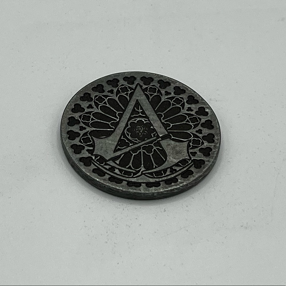 Assassin’s Creed Unity Coin - Picture 11 of 11